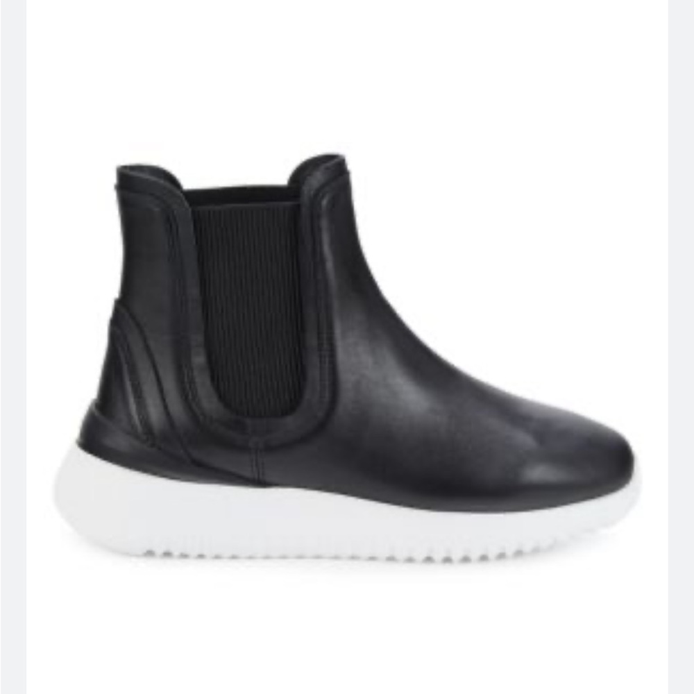Aquatalia Cristiana boots